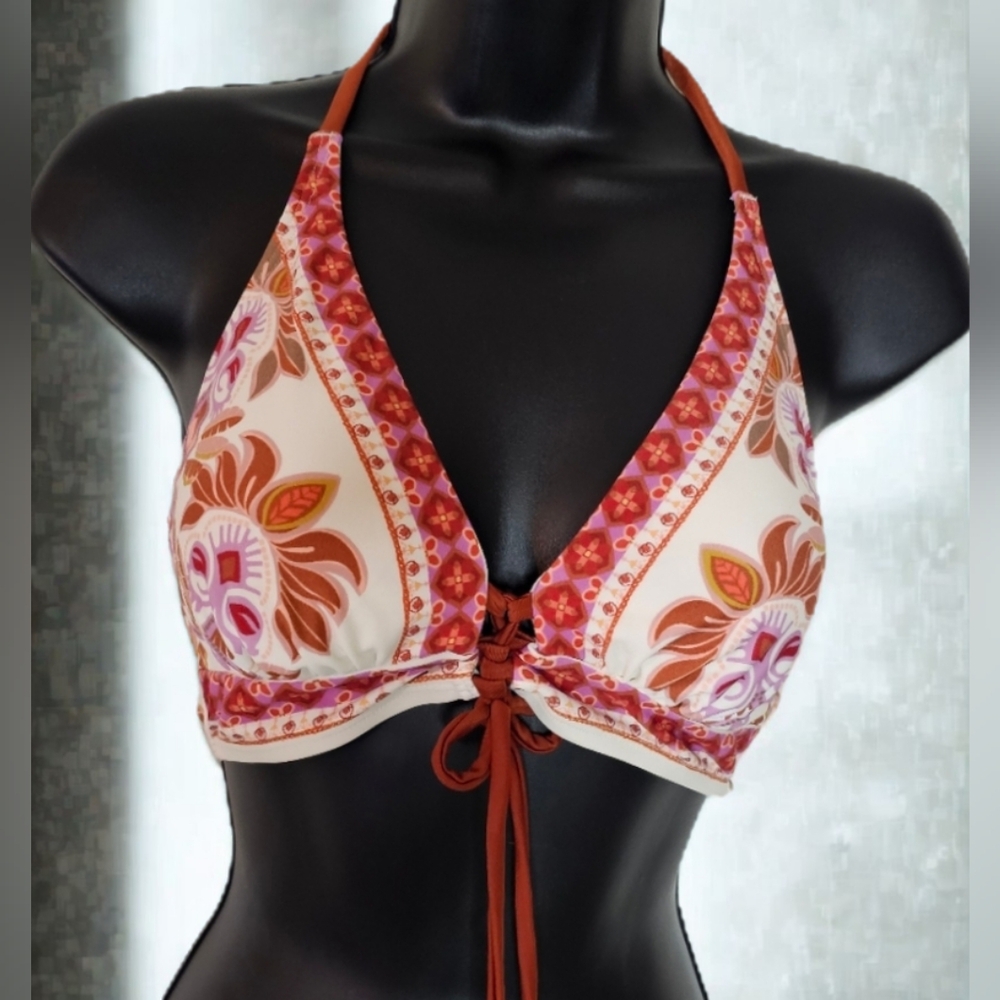 Floral Bikini Top with Red and Brown Accents